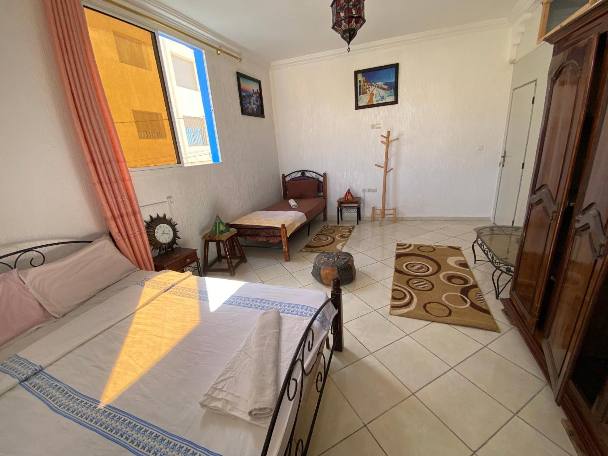 מלון Tamraght Red Carpet Surf Camp Sea, Mountain & Garden Escape מראה חיצוני תמונה