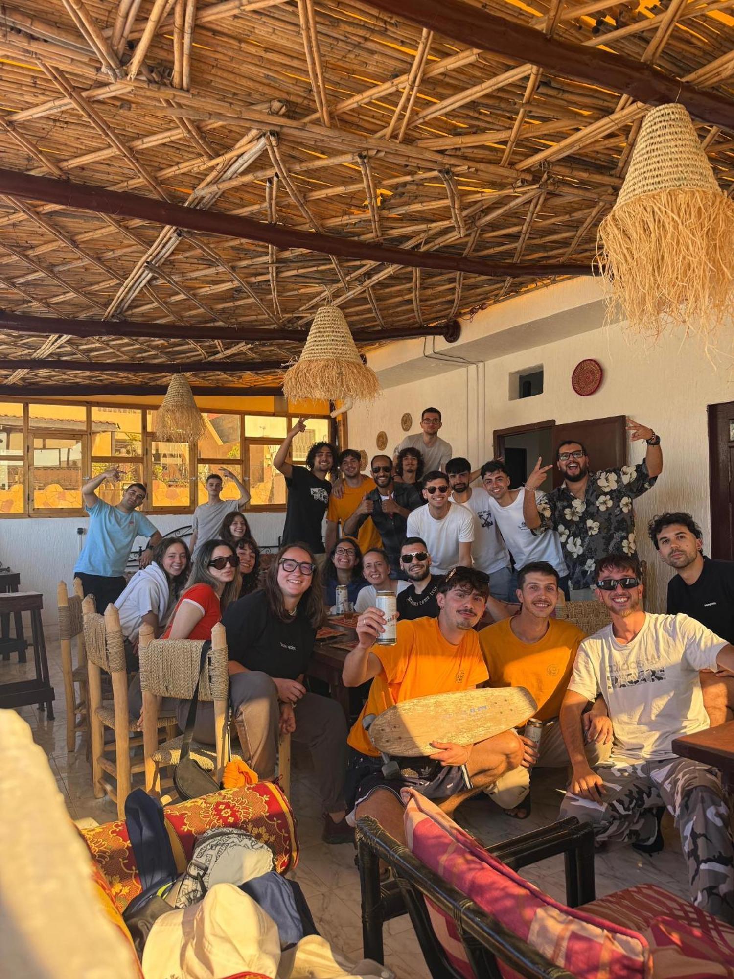 מלון Tamraght Red Carpet Surf Camp Sea, Mountain & Garden Escape מראה חיצוני תמונה